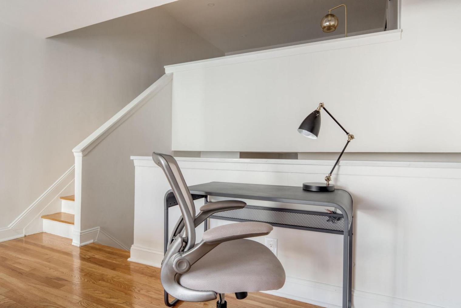 Midtown East 1br W Elevator Nr Transport Nyc-1252